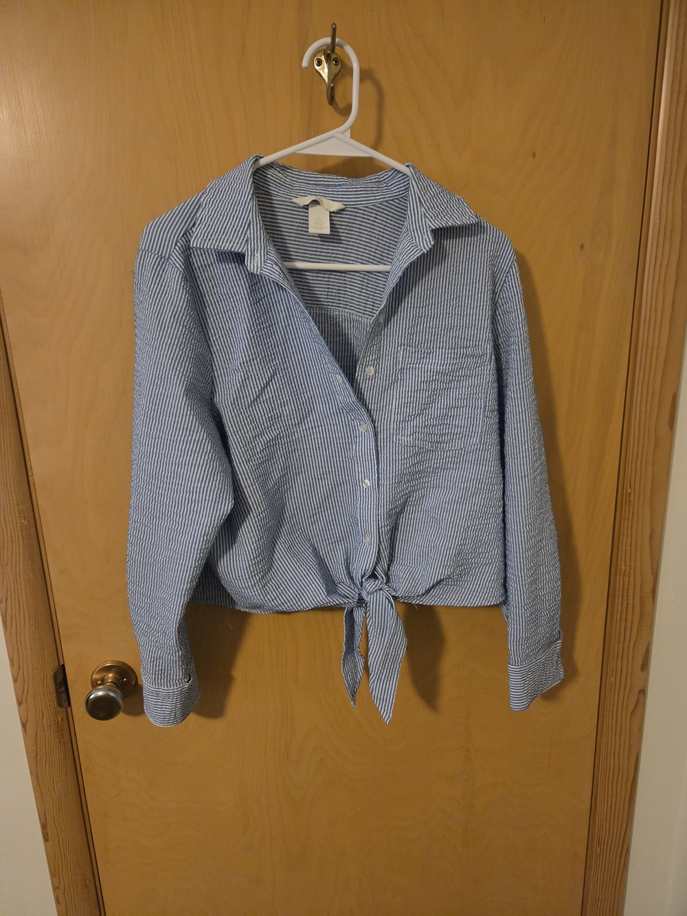 H&M Blue and White Striped Button-Up Shirt